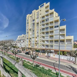 https://les-embruns.topcostabravahotels.com
